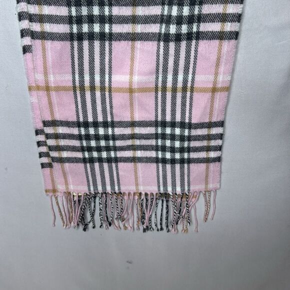 Cashmere Finished Firenza Italia Pink Plaid Women's Scarf. NWT. - Picture 3 of 10